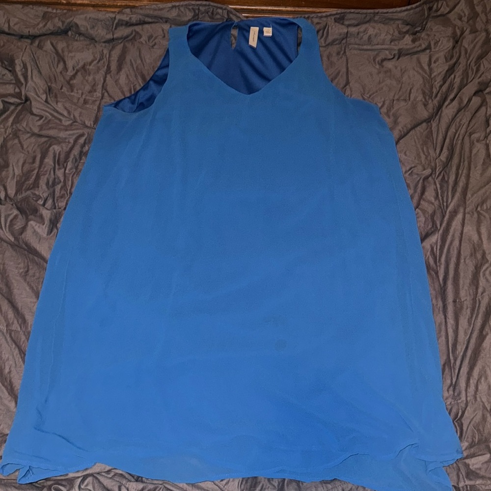 Sleeveless dress